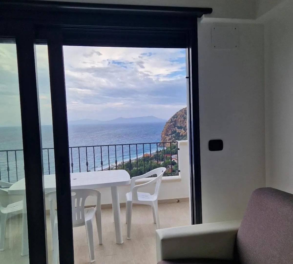 Feriehus Gioiosa Marea, Capo Calava - Splendido Appartamento Con Vista Mozzafiato Santo Stefano