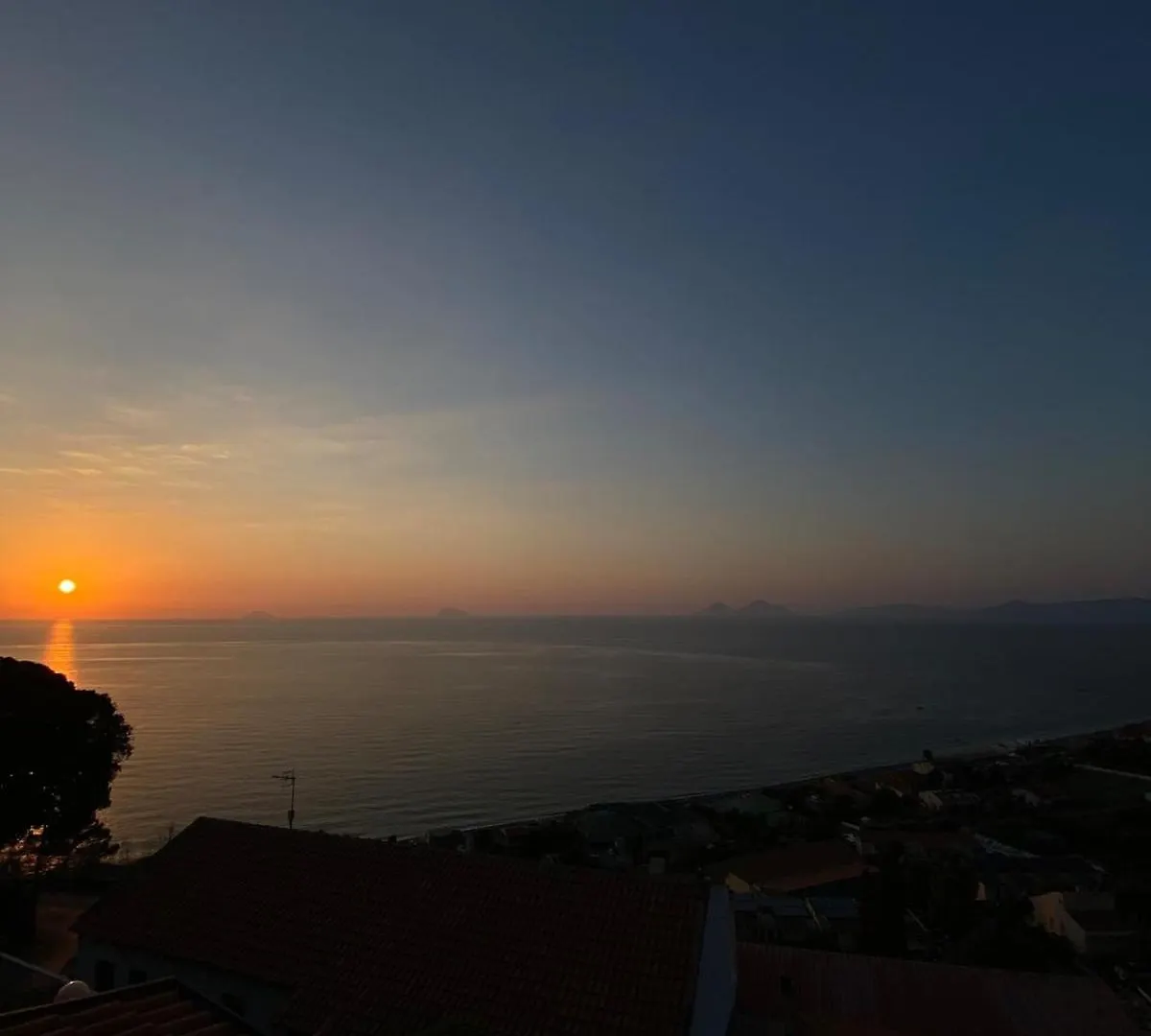 Gioiosa Marea, Capo Calava - Splendido Appartamento Con Vista Mozzafiato Santo Stefano